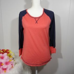 Kenneth Cole reaction long sleeve t-shirt size S